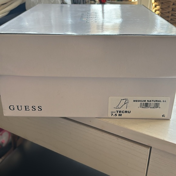 Guess Tecru Medium Natural 7.5 - Picture 7 of 7